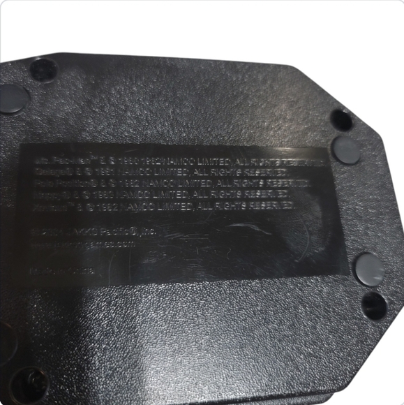 Ms. Pac-Man 5 in 1 Plug and Play 2004 Jakks Pacific TV Namco Game Ages 5+ Retro - Picture 11 of 13